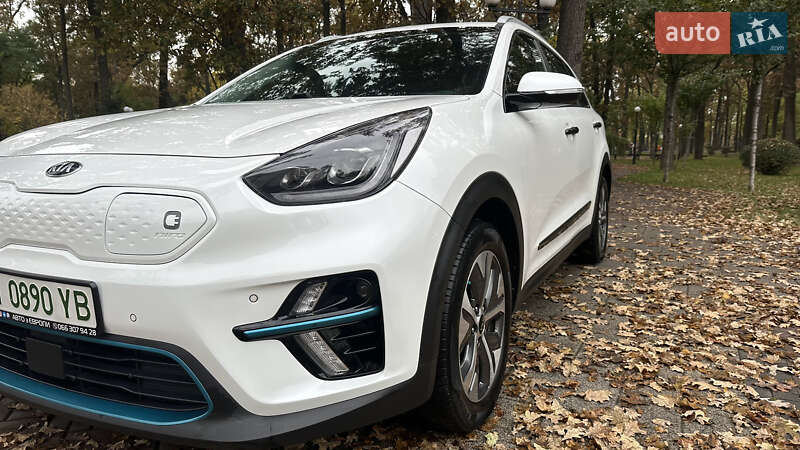 Внедорожник / Кроссовер Kia Niro 2020 в Ирпене