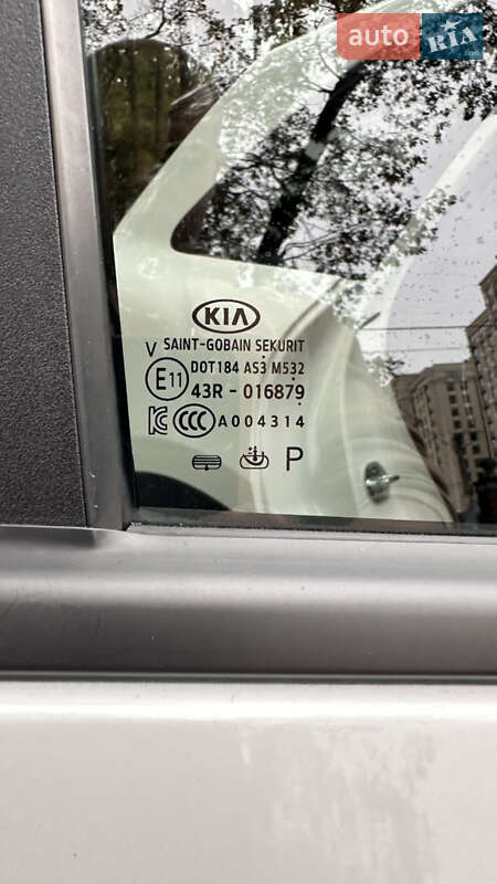 Внедорожник / Кроссовер Kia Niro 2020 в Ирпене