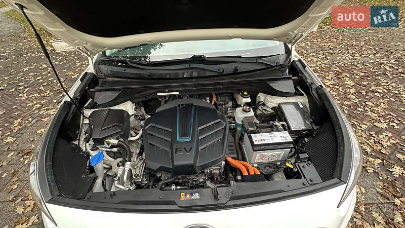 Внедорожник / Кроссовер Kia Niro 2020 в Ирпене