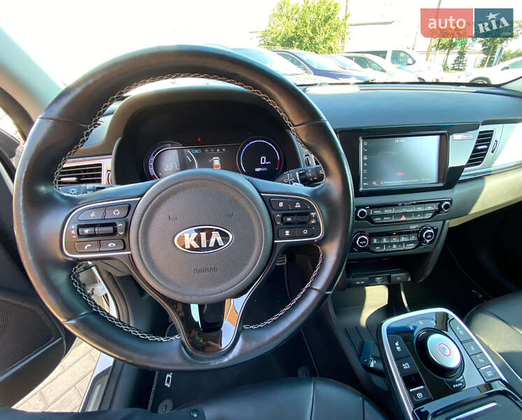 Внедорожник / Кроссовер Kia Niro 2019 в Ровно фото 18 Внедорожник / Кроссовер Kia Niro 2019 в Ровно