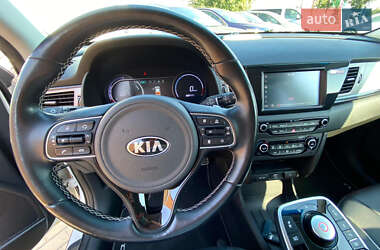 Внедорожник / Кроссовер Kia Niro 2019 в 