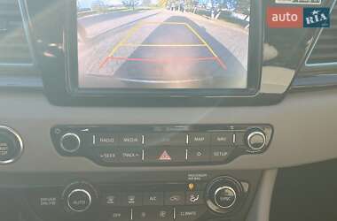 Позашляховик / Кросовер Kia Niro 2018 в  фото 27 Позашляховик / Кросовер Kia Niro 2018 в