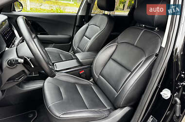 Внедорожник / Кроссовер Kia Niro 2020 в Киеве