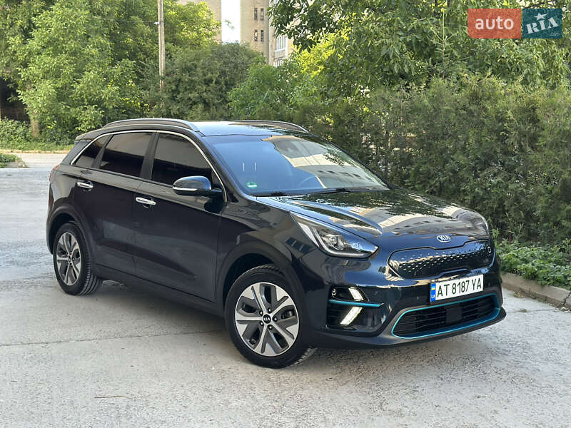 Позашляховик / Кросовер Kia Niro 2019 в Івано-Франківську