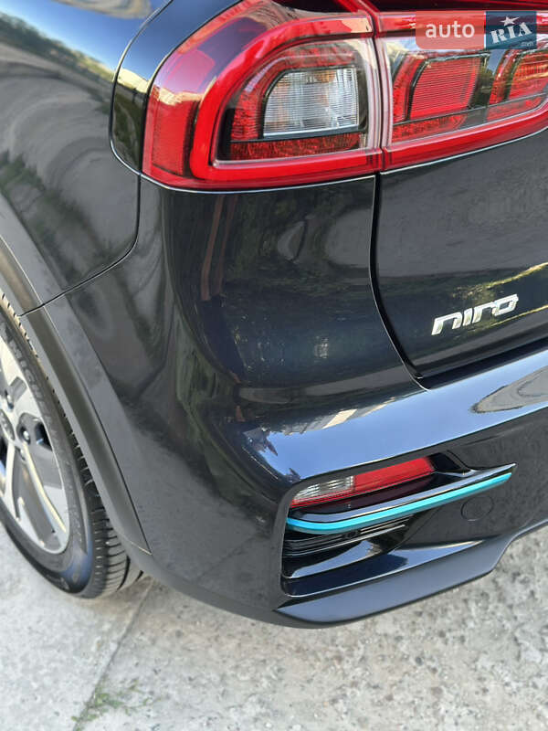 Позашляховик / Кросовер Kia Niro 2019 в Івано-Франківську