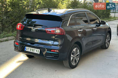 Позашляховик / Кросовер Kia Niro 2019 в 