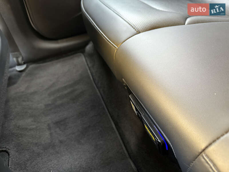Позашляховик / Кросовер Kia Niro 2023 в Умані
