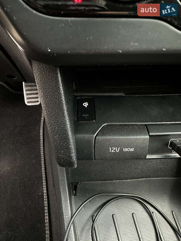 Внедорожник / Кроссовер Kia Niro 2019 в Львове
