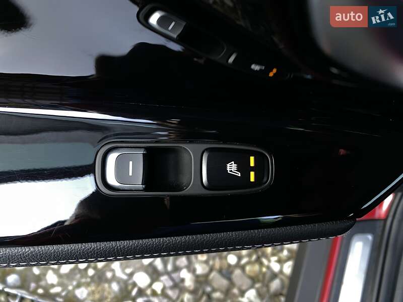 Позашляховик / Кросовер Kia Niro 2020 в Львові фото 48 Позашляховик / Кросовер Kia Niro 2020 в Львові