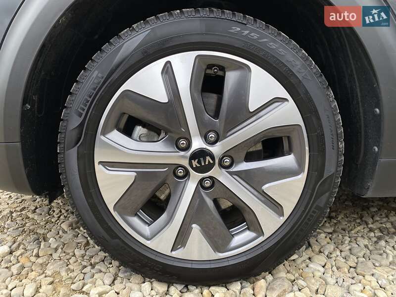 Внедорожник / Кроссовер Kia Niro 2020 в Львове фото 20 Внедорожник / Кроссовер Kia Niro 2020 в Львове