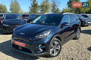 Внедорожник / Кроссовер Kia Niro 2022 в 