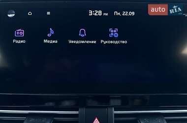 Внедорожник / Кроссовер Kia Niro 2022 в 