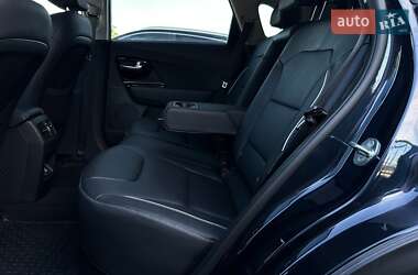 Внедорожник / Кроссовер Kia Niro 2022 в 