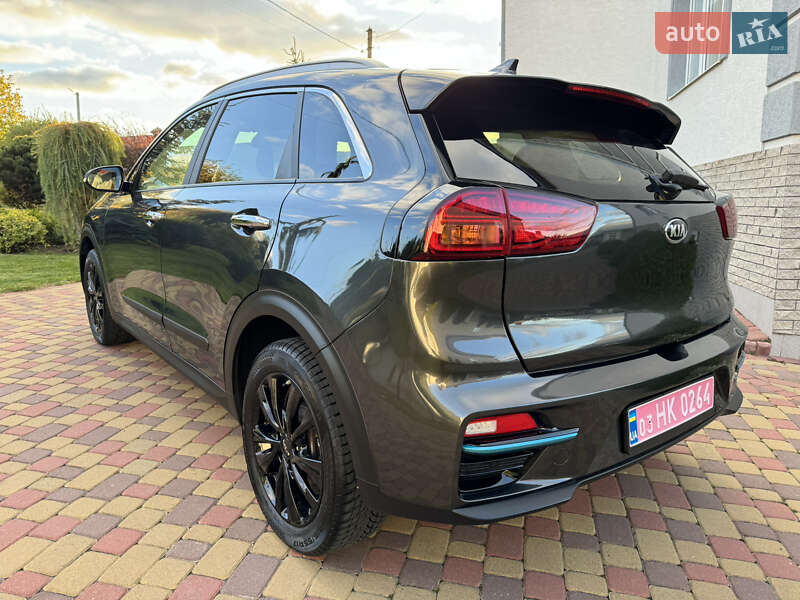 Позашляховик / Кросовер Kia Niro 2021 в Тернополі фото 3 Позашляховик / Кросовер Kia Niro 2021 в Тернополі