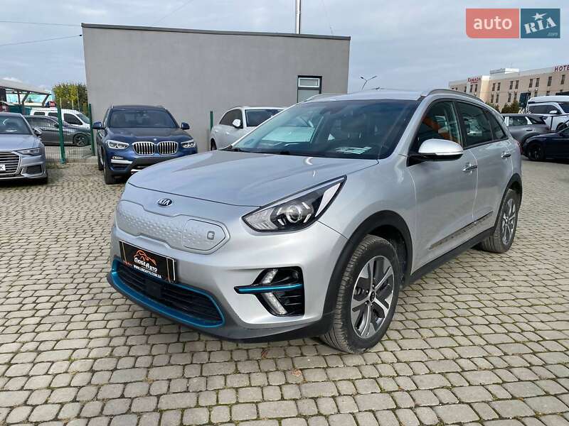 Позашляховик / Кросовер Kia Niro 2020 в Львові фото 3 Позашляховик / Кросовер Kia Niro 2020 в Львові