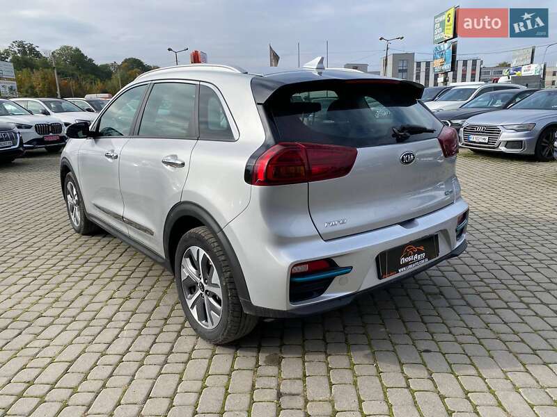 Позашляховик / Кросовер Kia Niro 2020 в Львові фото 5 Позашляховик / Кросовер Kia Niro 2020 в Львові