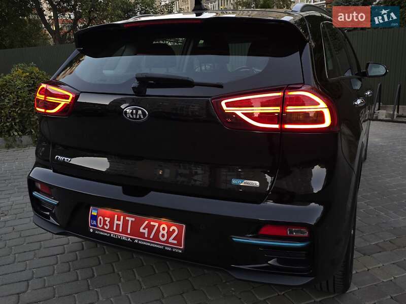 Позашляховик / Кросовер Kia Niro 2021 в Тернополі фото 9 Позашляховик / Кросовер Kia Niro 2021 в Тернополі