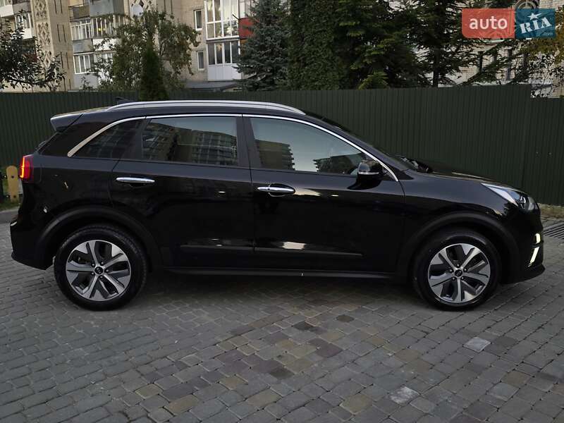 Позашляховик / Кросовер Kia Niro 2021 в Тернополі фото 12 Позашляховик / Кросовер Kia Niro 2021 в Тернополі