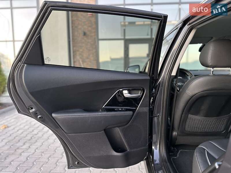 Внедорожник / Кроссовер Kia Niro 2020 в Тернополе фото 35 Внедорожник / Кроссовер Kia Niro 2020 в Тернополе