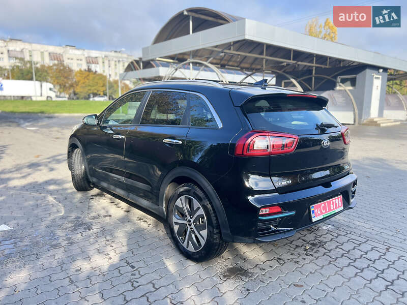 Внедорожник / Кроссовер Kia Niro 2019 в Львове