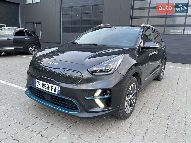 Внедорожник / Кроссовер Kia Niro 2022 в 