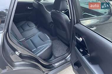 Внедорожник / Кроссовер Kia Niro 2022 в 