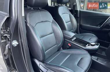 Внедорожник / Кроссовер Kia Niro 2022 в 