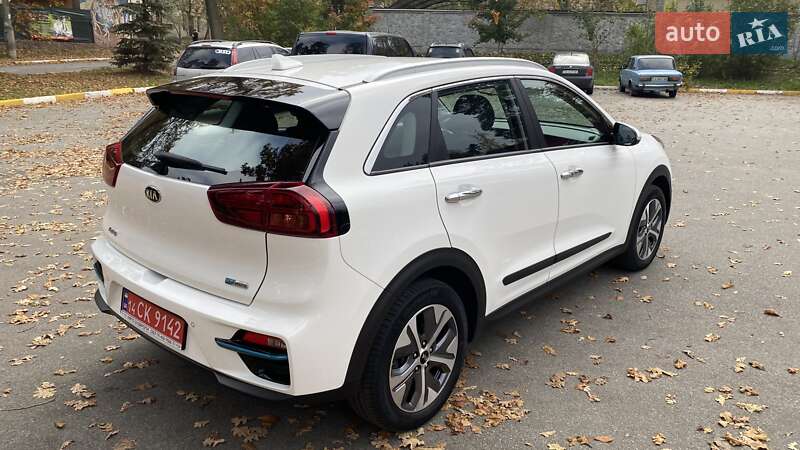 Внедорожник / Кроссовер Kia Niro 2021 в Киеве фото 14 Внедорожник / Кроссовер Kia Niro 2021 в Киеве