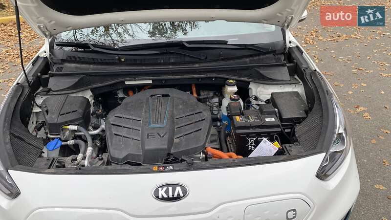 Внедорожник / Кроссовер Kia Niro 2021 в Киеве фото 42 Внедорожник / Кроссовер Kia Niro 2021 в Киеве