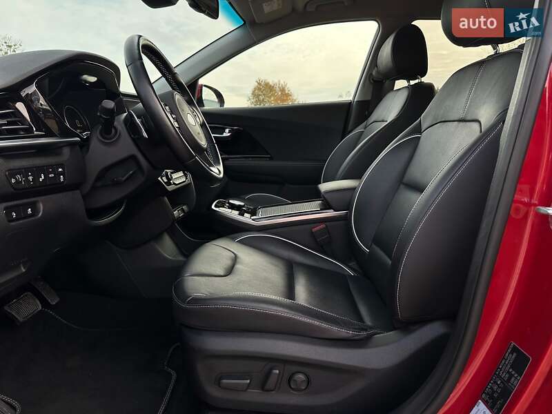 Позашляховик / Кросовер Kia Niro 2020 в Львові фото 41 Позашляховик / Кросовер Kia Niro 2020 в Львові