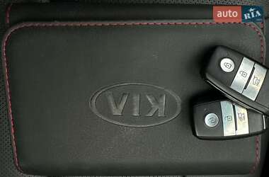 Позашляховик / Кросовер Kia Niro 2020 в  фото 80 Позашляховик / Кросовер Kia Niro 2020 в