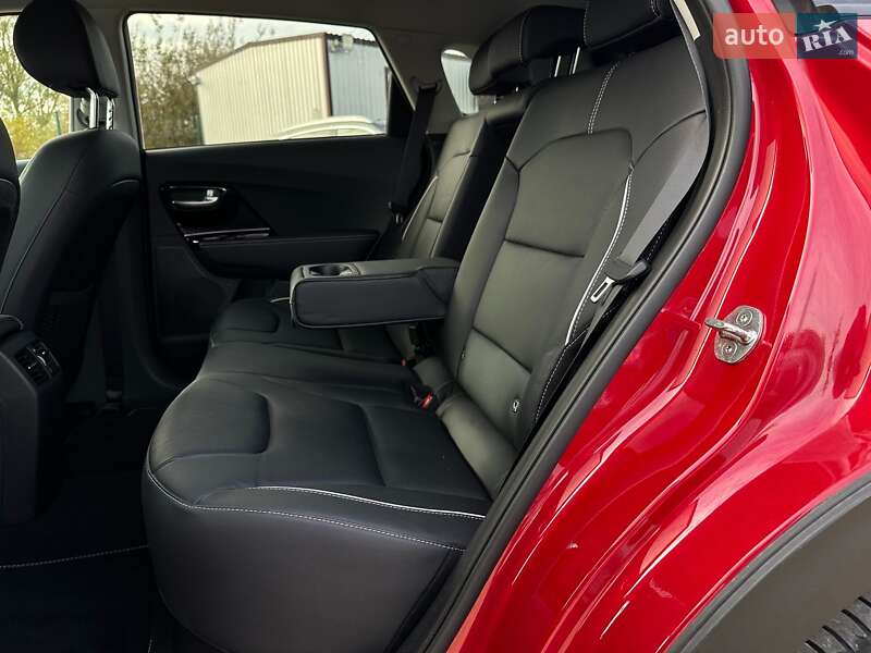 Позашляховик / Кросовер Kia Niro 2020 в Львові фото 82 Позашляховик / Кросовер Kia Niro 2020 в Львові