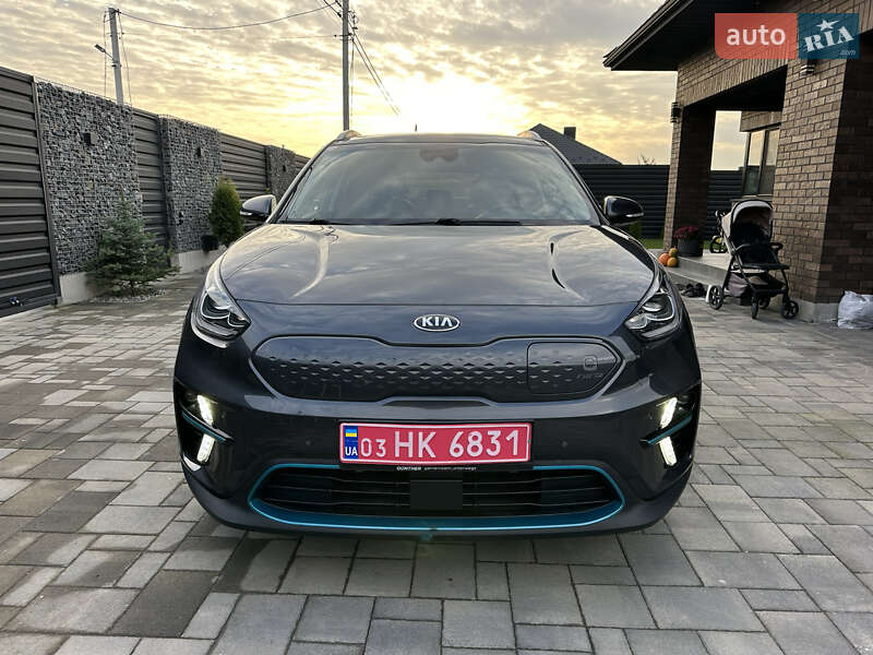 Позашляховик / Кросовер Kia Niro 2020 в Луцьку фото 2 Позашляховик / Кросовер Kia Niro 2020 в Луцьку