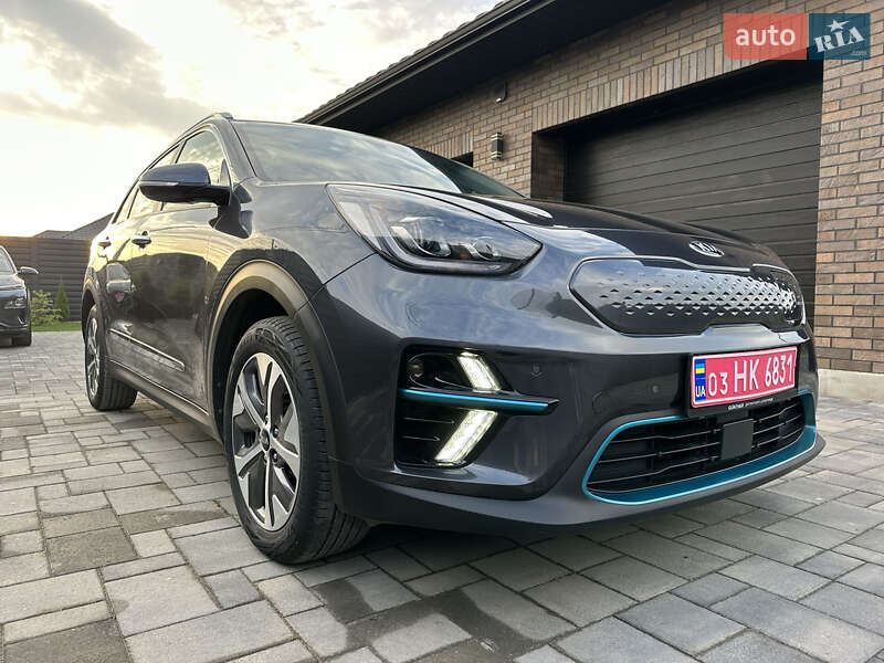 Позашляховик / Кросовер Kia Niro 2020 в Луцьку фото 9 Позашляховик / Кросовер Kia Niro 2020 в Луцьку