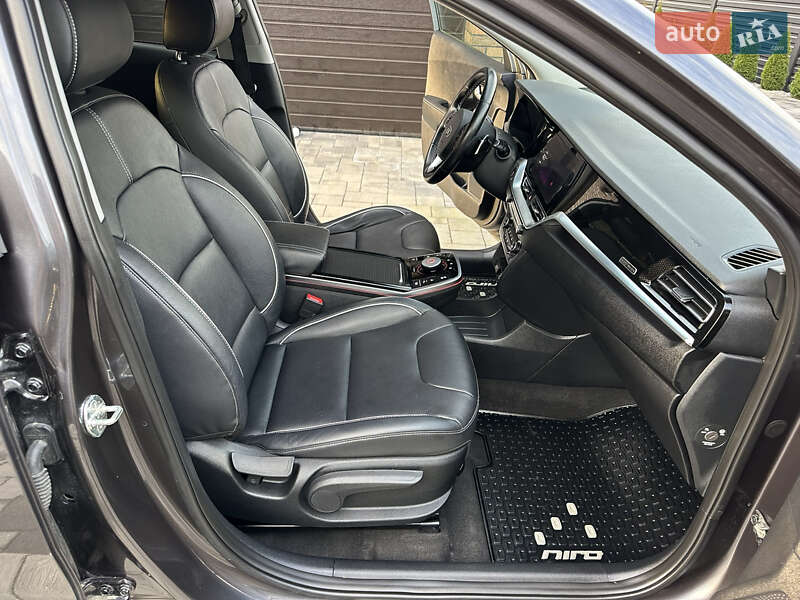 Позашляховик / Кросовер Kia Niro 2020 в Луцьку фото 20 Позашляховик / Кросовер Kia Niro 2020 в Луцьку