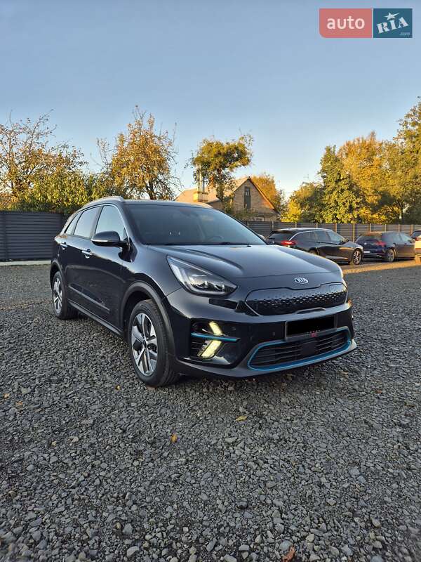Позашляховик / Кросовер Kia Niro 2020 в Луцьку