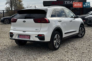 Внедорожник / Кроссовер Kia Niro 2020 в 