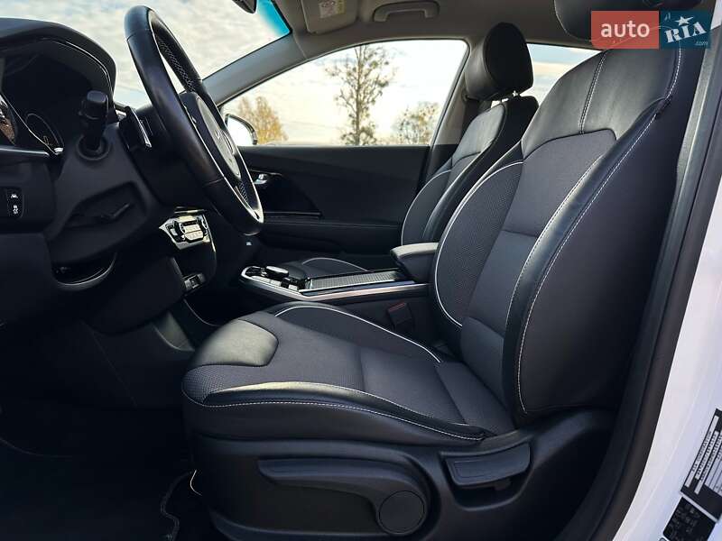 Позашляховик / Кросовер Kia Niro 2022 в Львові фото 38 Позашляховик / Кросовер Kia Niro 2022 в Львові