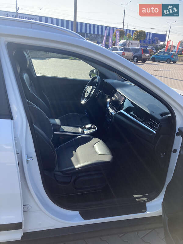 Внедорожник / Кроссовер Kia Niro 2021 в Черновцах фото 15 Внедорожник / Кроссовер Kia Niro 2021 в Черновцах