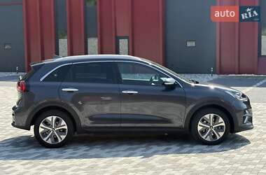Внедорожник / Кроссовер Kia Niro 2020 в 