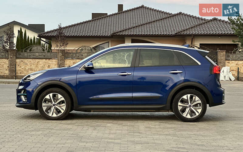 Внедорожник / Кроссовер Kia Niro 2022 в Ровно