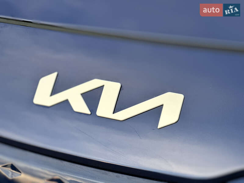 Внедорожник / Кроссовер Kia Niro 2022 в Ровно