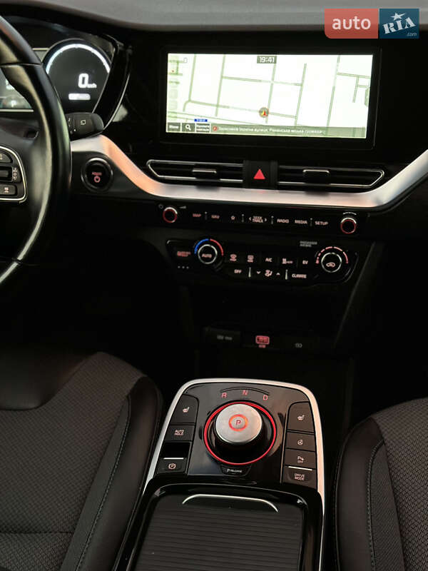 Внедорожник / Кроссовер Kia Niro 2022 в Ровно