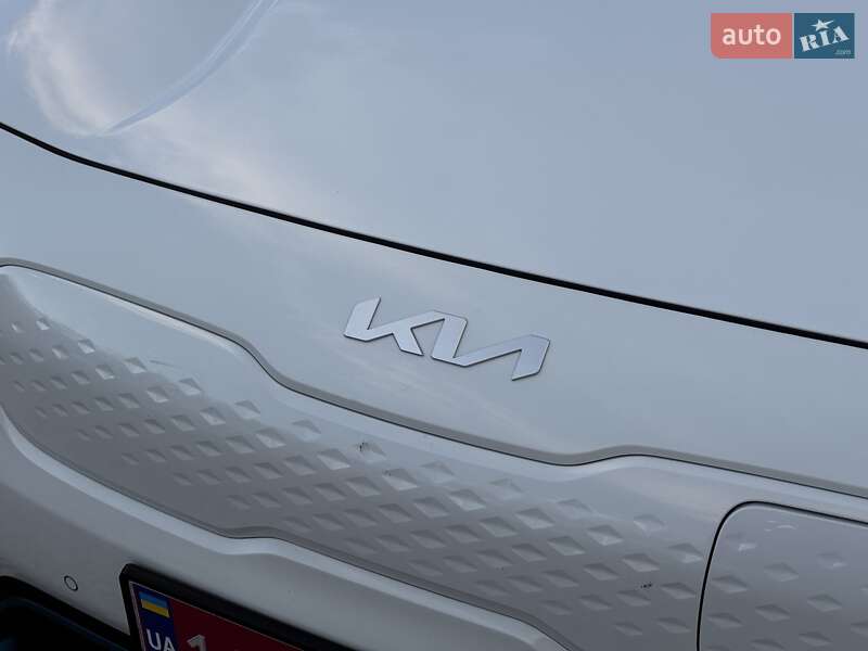 Позашляховик / Кросовер Kia Niro 2021 в Львові фото 18 Позашляховик / Кросовер Kia Niro 2021 в Львові