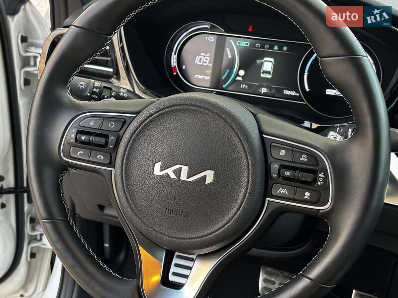 Позашляховик / Кросовер Kia Niro 2021 в Львові фото 22 Позашляховик / Кросовер Kia Niro 2021 в Львові