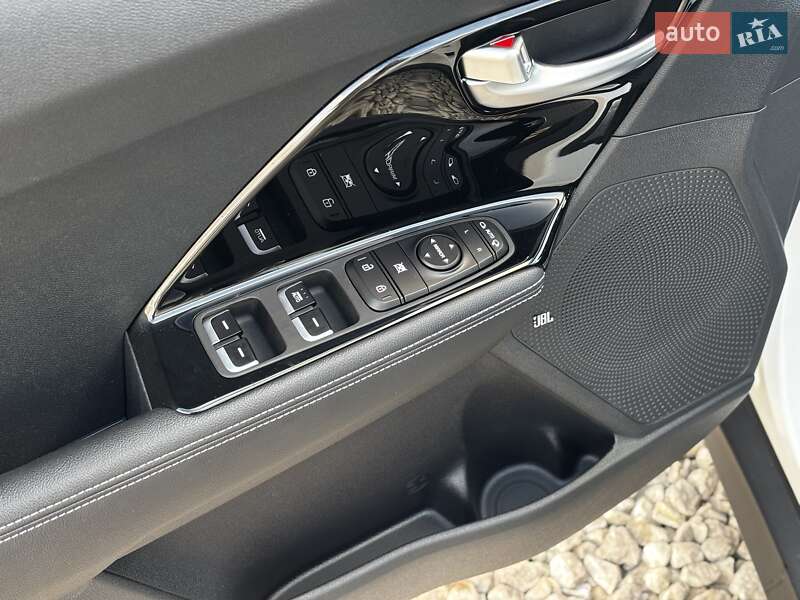 Позашляховик / Кросовер Kia Niro 2021 в Львові фото 44 Позашляховик / Кросовер Kia Niro 2021 в Львові