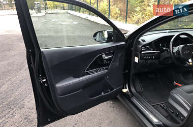 Позашляховик / Кросовер Kia Niro 2020 в 