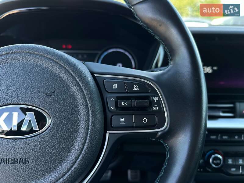 Позашляховик / Кросовер Kia Niro 2020 в Львові фото 39 Позашляховик / Кросовер Kia Niro 2020 в Львові
