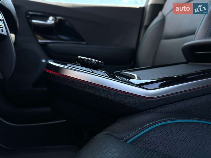 Позашляховик / Кросовер Kia Niro 2020 в Львові фото 54 Позашляховик / Кросовер Kia Niro 2020 в Львові