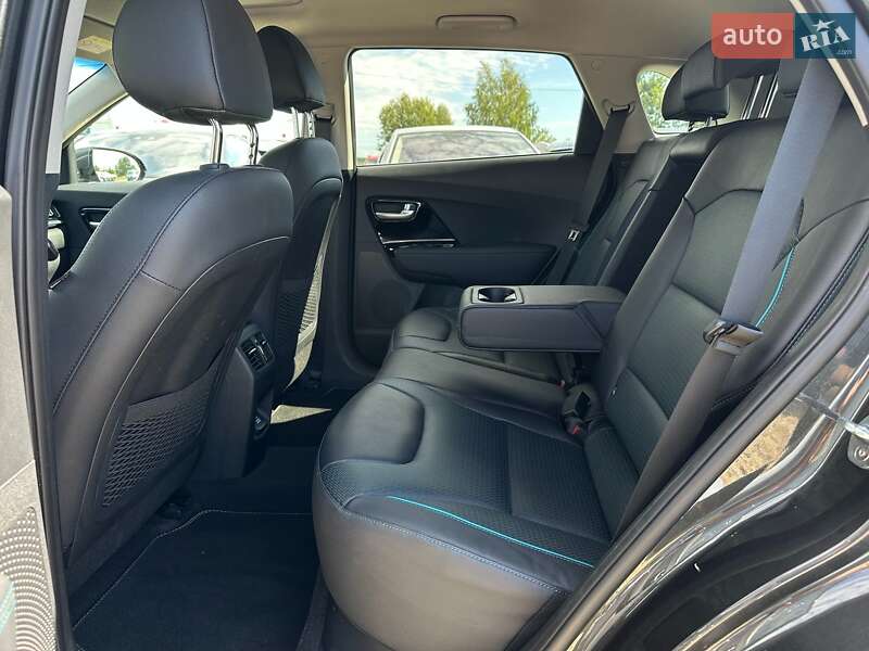 Позашляховик / Кросовер Kia Niro 2020 в Львові фото 59 Позашляховик / Кросовер Kia Niro 2020 в Львові